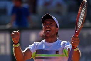 بيرلوك يهزم برديتش ويتوج ببطولة البرتغال للتنس