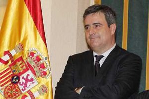 وزير الرياضة الاسباني يرى عقوبة فياريال بشأن الموزة هزيلة جدا