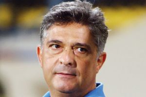 الغرافة يتعاقد رسميا غدا مع المدرب البرازيلى باكيتا