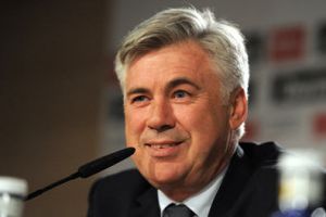 أنشيلوتي يؤكد أن ريال مدريد سيضم مهاجما عقب المونديال