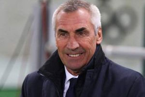 لاتسيو يقيل مدربه ريا ويسعى لتعيين بيولي أو أليجري خلفا له