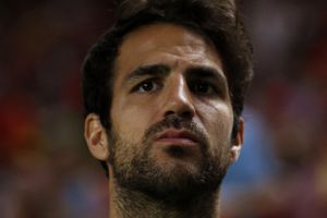 برشلونة يعلن توصله لاتفاق من أجل بيع فابريجاس إلى تشيلسي