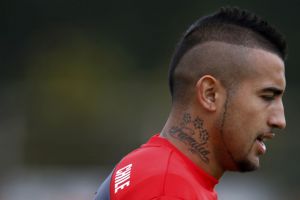 فيدال: أتمنى أن أتعافى بشكل كامل قبل مباراة أسبانيا