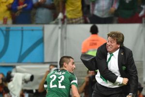 هيريرا: أسعى إلى انهاك الهولنديين بدنيا حتى أفوز بالمباراة