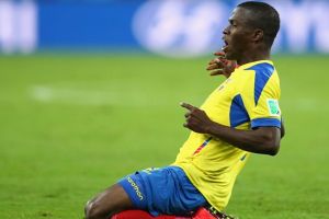 فالنسيا مهاجم الإكوادور يتعاقد مع وست هام