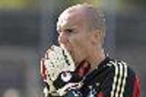 انتحار اللاعب الألماني اندرياس بيرمان بعد صراع مع الاكتئاب 