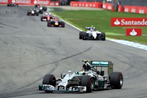 روزبرج سائق مرسيدس يفوز بسباق المانيا للسيارات