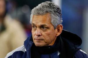 اتحاد إكوادور لكرة القدم يعلن رحيل رينالدو رويدا عن قيادة منتخب البلاد