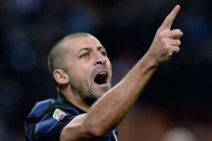 والتر صامويل ينتقل إلى بازل السويسري