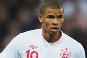 كريستال بالاس يتعاقد مع فريزر كامبل من كارديف