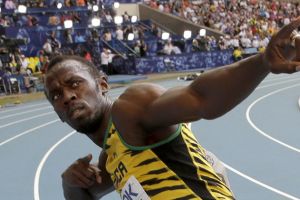 بولت يصل جلاسجو للمشاركة في دورة ألعاب الكومنولث