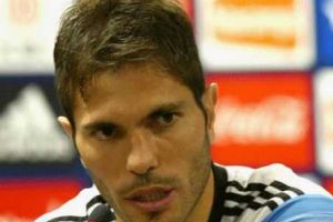 فيورنتينا يتم التعاقد مع المدافع الأرجنتيني باسانتا