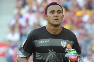 نافاس: حجز مكان أساسي في ريال مدريد أمر معقد جدا 