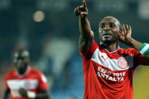 أهلي جدة يضم النيجيري اسحاق بروميس