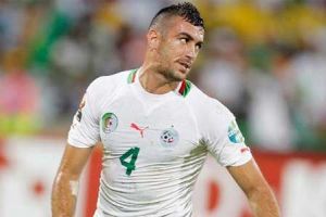 طرابزون سبور التركي يضم المدافع الجزائري بلكلام لموسم واحد