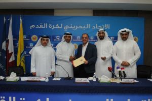 عدنان حمد مدربا لمنتخب البحرين لعامين