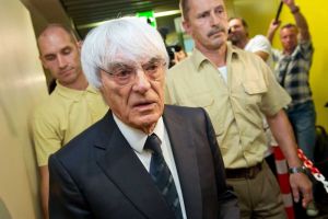 إكليستون: سعيد بالحصول على حريتي مقابل المال