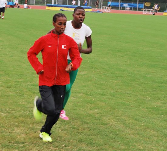 فطومة جيوارا تُدشن مشاركتها في 3000 متر غداً كذلك