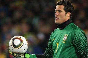 جوليو سيزار إلى بنفيكا