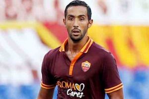 بنعطية مدافع المغرب سينضم إلى بايرن من روما