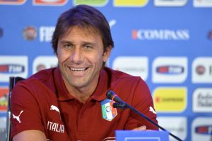 كونتي يبدأ حقبة التغيير في 'الاتزوري' باختبار هولندي صعب