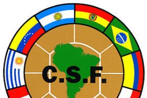 اتحاد كونميبول يغرم ريفر بلات 30 ألف دولار بسبب العنصرية