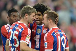 بايرن يتصدر برباعية في مرمى المتصدر السابق بادربورن