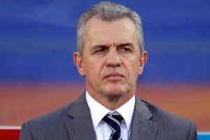 اجيري مدرب اليابان يطالب لاعبيه بالوحدة والتركيز