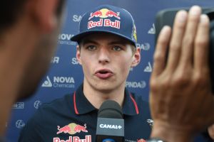 الهولندي فيرستابين أصغر سائق في تاريخ تجارب فورمولا-1 