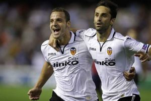 بطولة أسبانيا: فالنسيا يؤكد جديته في المنافسة بإلحاقه الهزيمة الأولى باتلتيكو