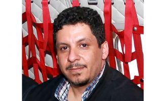 أحمد عوض بن مبارك