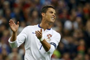 رونالدو ينفي تسببه في إقالة بينتو من تدريب المنتخب البرتغالي