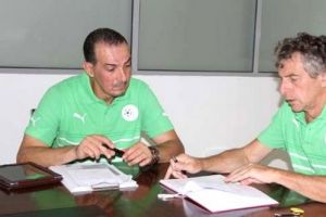 مساعد مدرب الجزائر: ما نقدمه ليس كافيا ولا بد من تطوير الأداء الجماعي