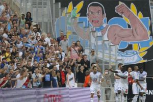 مارسيليا يعزز صدارته وليون يكتسح مونبلييه بخماسية في الدوري الفرنسي