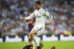 كريستيانو رونالد يحصل على جائزة أفضل لاعب في الدوري الأسباني وسيميوني أفضل مدير فني