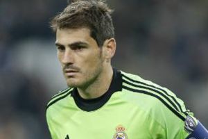 كاسياس: سألعب مع الريال حتى الأربعين