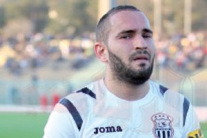 لاعب سطيف يطلب من بنزيمة المساعدة في مونديال الأندية
