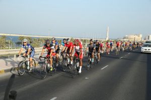  'ترايثلون البحرين' تطلق مسابقة الرسائل النصية للجماهير للفوز بالجوائز 