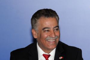 إتحاد الكرة يخصص حافلات لنقل الجماهير لمؤازرة الاحمر أمام السعودية