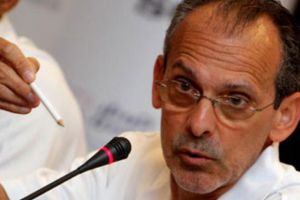 فييرا: نسعى لتكرار ما حققناه أمام العراق في مواجهة الإمارات