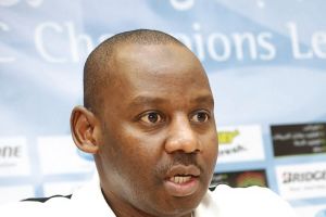 رئيس الاتحاد البحريني يؤكد بقاء المدرب عيد 'لما بعد كأس آسيا'