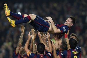 الصحافة العالمية تحتفي بالأسطورة ليونيل ميسي