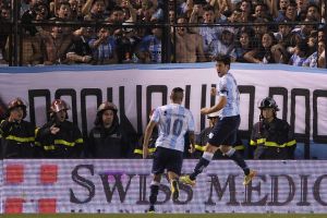 بطولة الارجنتين: راسينغ كلوب ينتزع الصدارة من ريفر بلايت