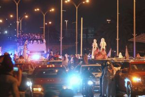 القطريون يستقبلون منتخب بلادهم بحفاوة بالغة