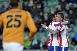 صاروخ خيمنيز يفتح الباب أمام انتصار أتليتيكو على إيلتشي