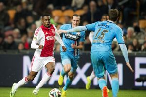 بطولة هولندا: فوز ايندهوفن واياكس يبقي الصدارة على حالها