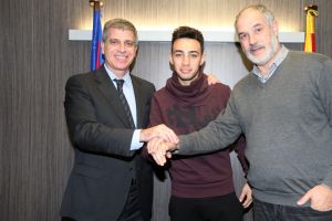 برشلونة يربط الحدادي بشرط جزائي بقيمة 35 مليون يورو