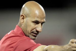 شنيشل يدرب منتخب العراق رسميا بعد موافقة نادي قطر