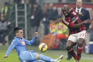 ميلان يهزم نابولي