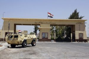 مسئول: مصر ستعيد فتح معبر رفح مع قطاع غزة ليومين